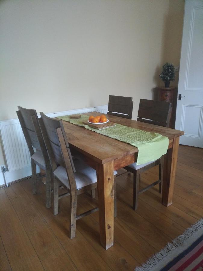 Luxury Holland Park, Sleeps 2, Free S'Fast Wifi Lägenhet London Exteriör bild