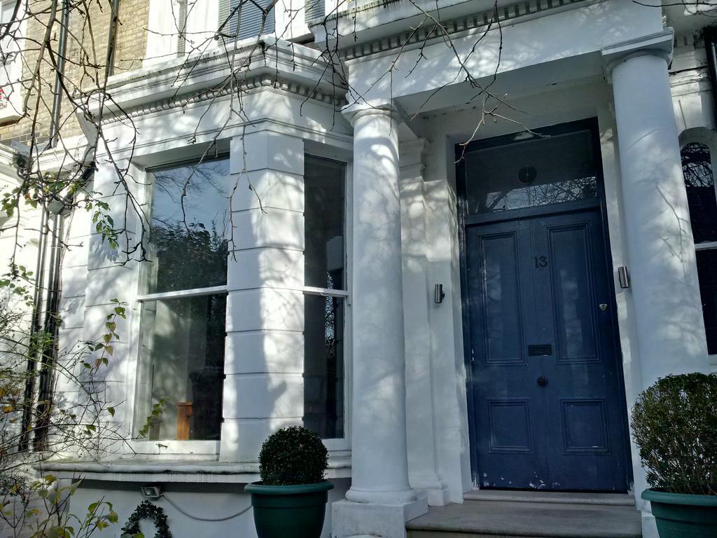Luxury Holland Park, Sleeps 2, Free S'Fast Wifi Lägenhet London Exteriör bild